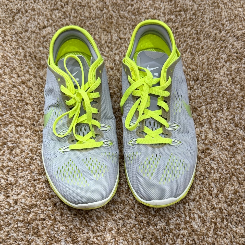 Nike Women's Athletic Shoes in Gray and Neon Yellow